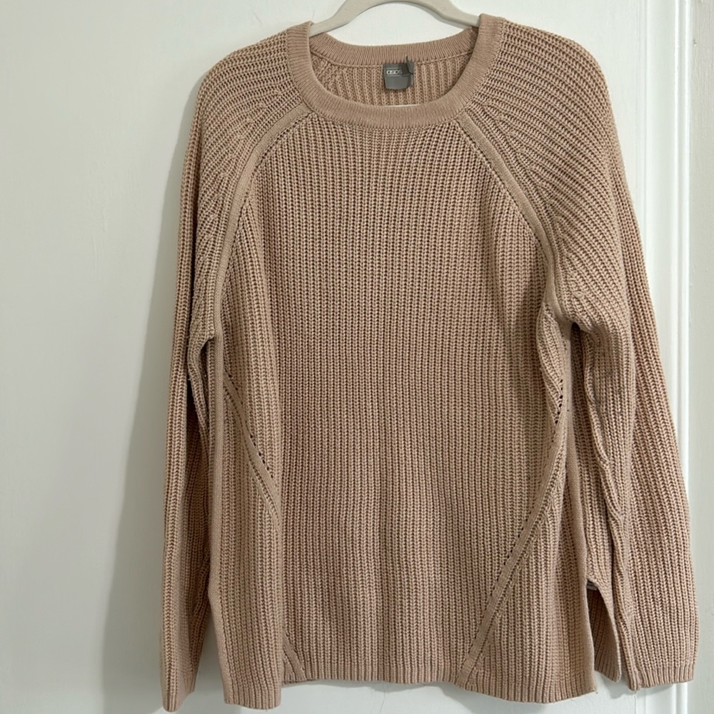 Knit crewneck sweater